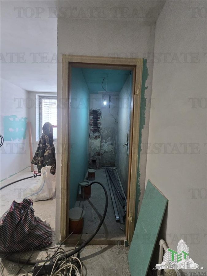 Casa cu 5 camere (include o anexa) in zona Giulesti-Sarbi-Sabareni - foto 8