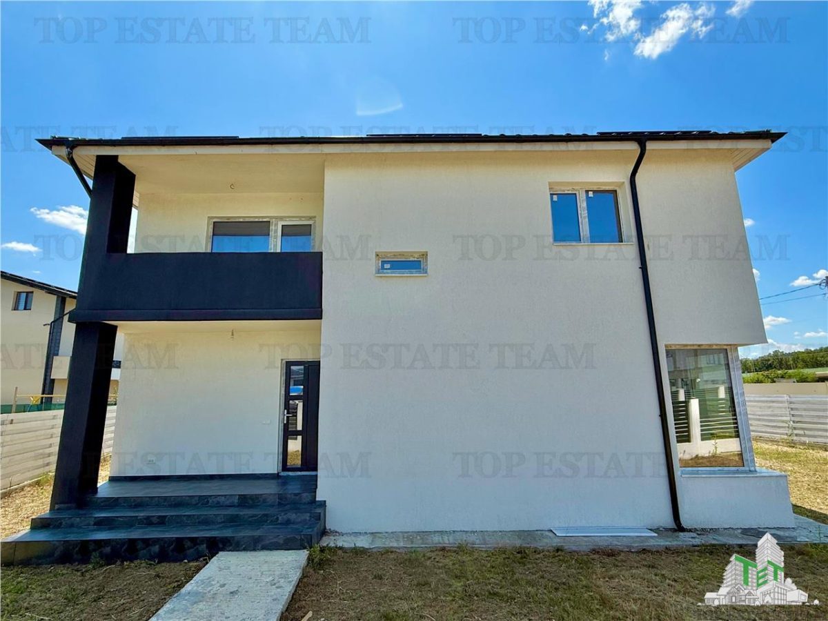 Casa individuala tip P+1+Pod cu 128 mp utili si 500mp de curte - foto 2