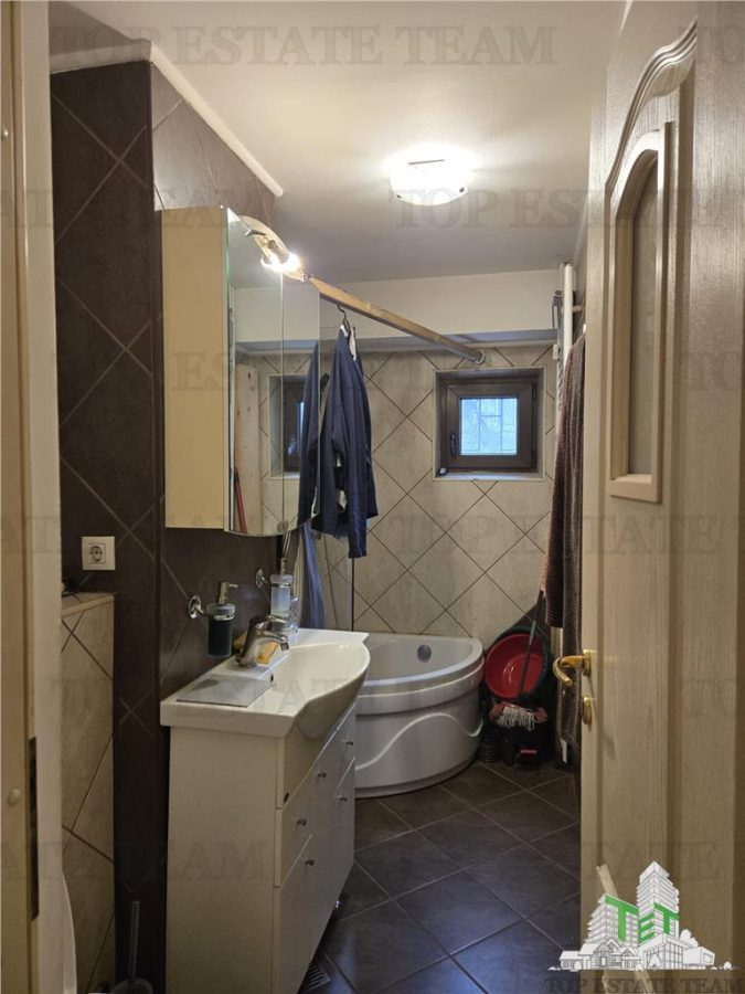 Apart 3 camere Cal Crangasi nr 39 - foto 7