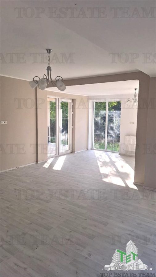 For Sale/Villa Family/Complex Privat/Lac/Crevedia - foto 2