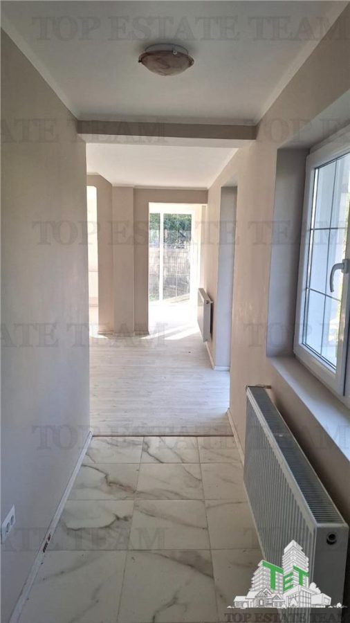 For Sale/Villa Family/Complex Privat/Lac/Crevedia - foto 3