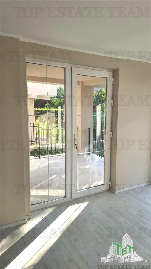 For Sale/Villa Family/Complex Privat/Lac/Crevedia - foto 6