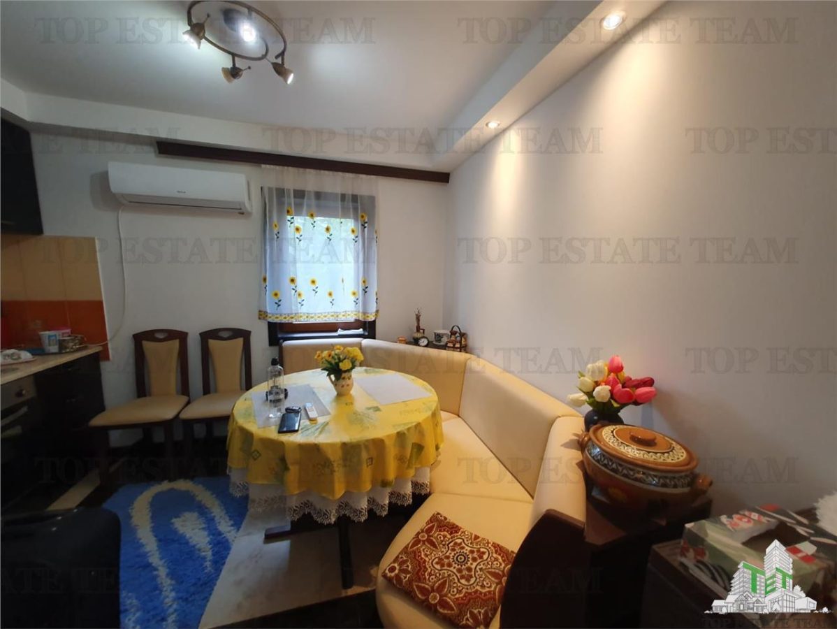 Studio decomandat central langa Lacul Techirghiol - foto 4