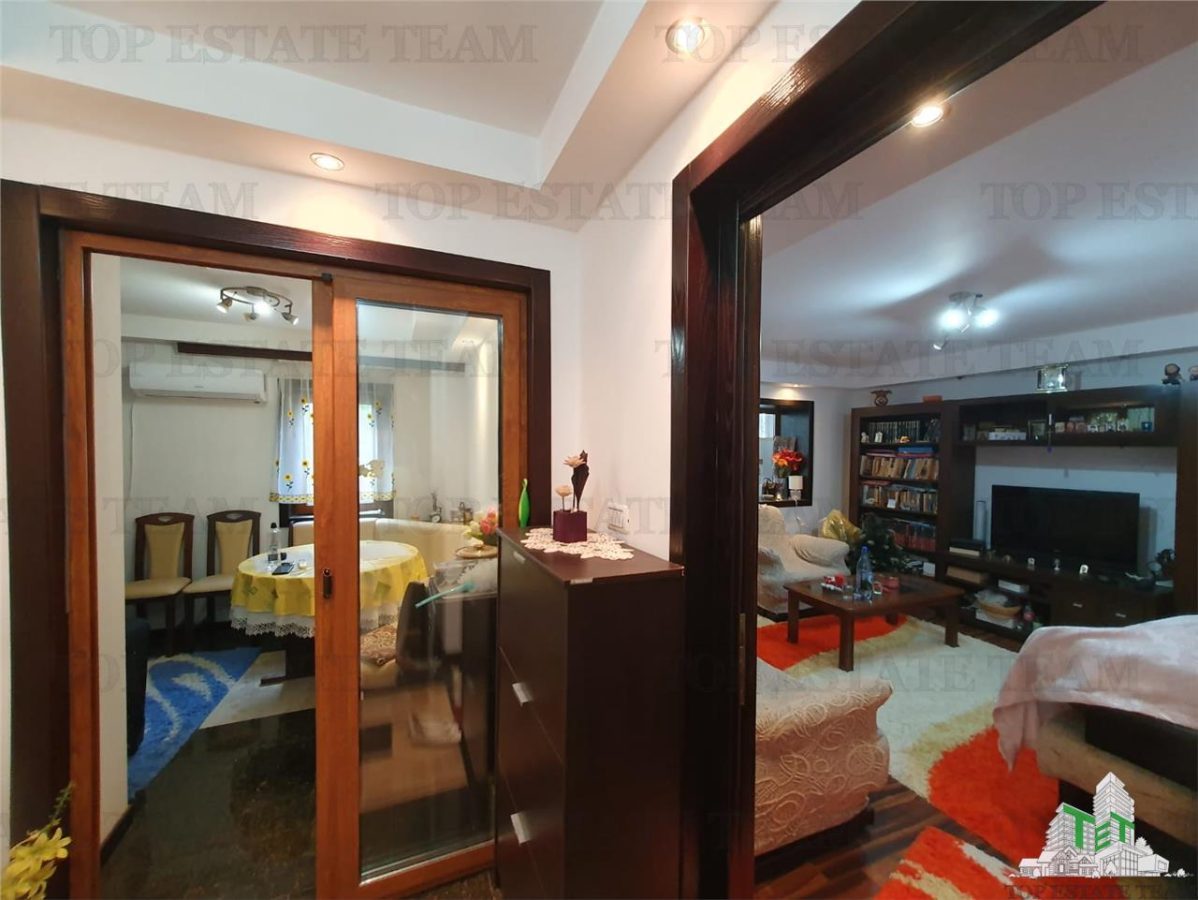 Studio decomandat central langa Lacul Techirghiol - foto 5