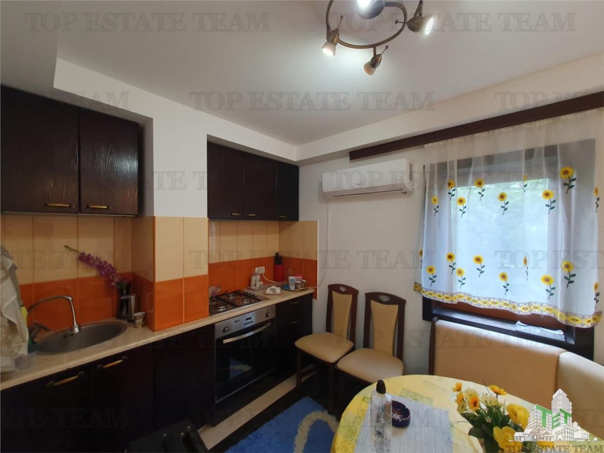 Studio decomandat central langa Lacul Techirghiol - foto 6