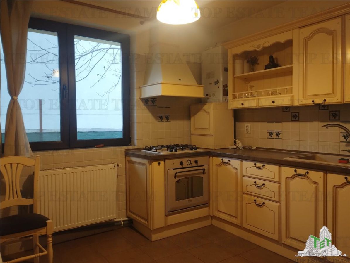 Vila cocheta 4 camere, curte individuala, zona linistita Popesti Leordeni - Popesti-Leordeni