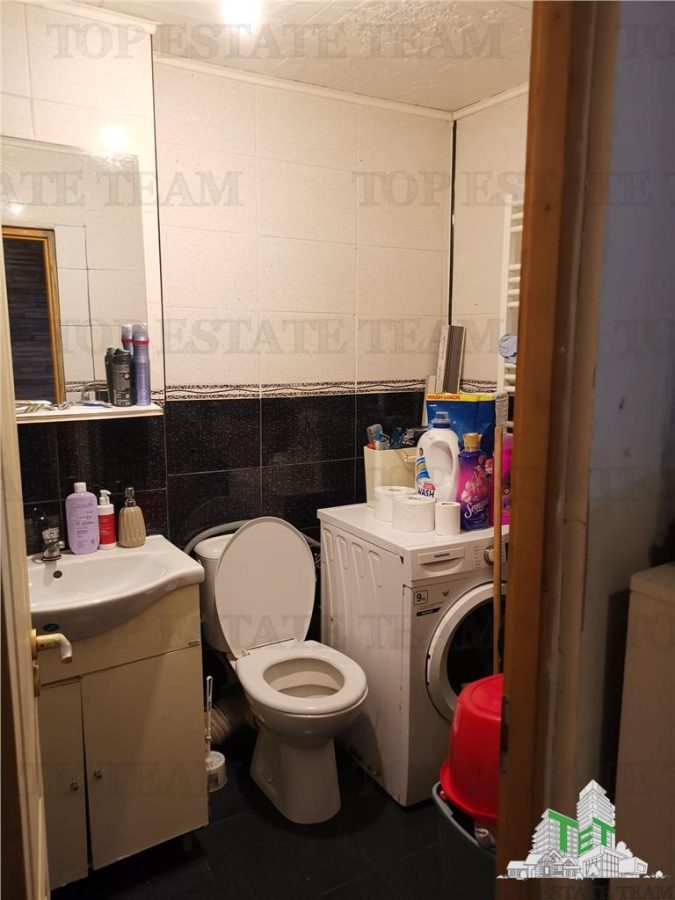 Garsoniera transformata Ã®n  2 cam. 41 mp, 1 Decembrie-Ilfov - foto 3