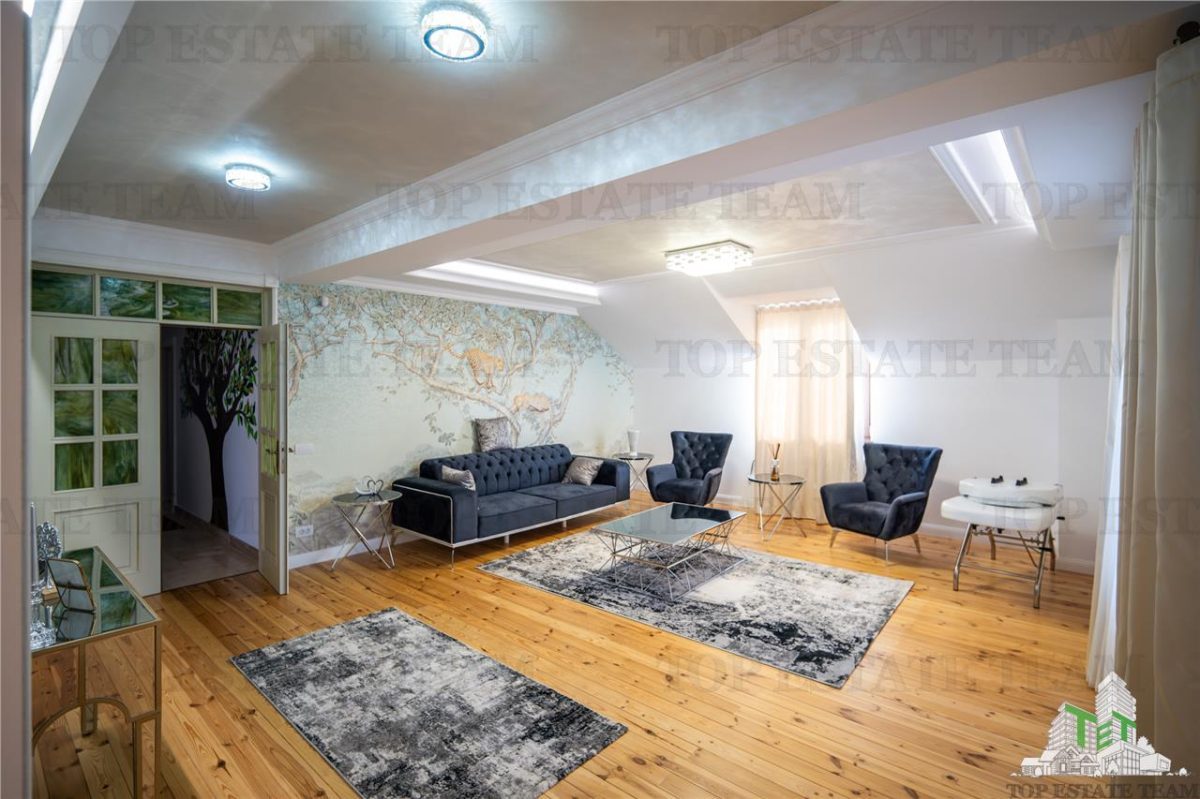 Vila cu deschidere la lac, piscina, garaj inchis - Branesti, Ilfov - foto 2