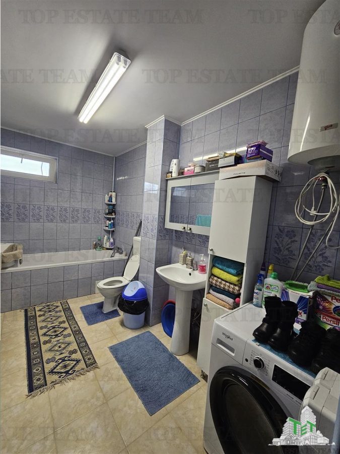 Vila regie proprie 5 camere+crama centru Domnesti - foto 11