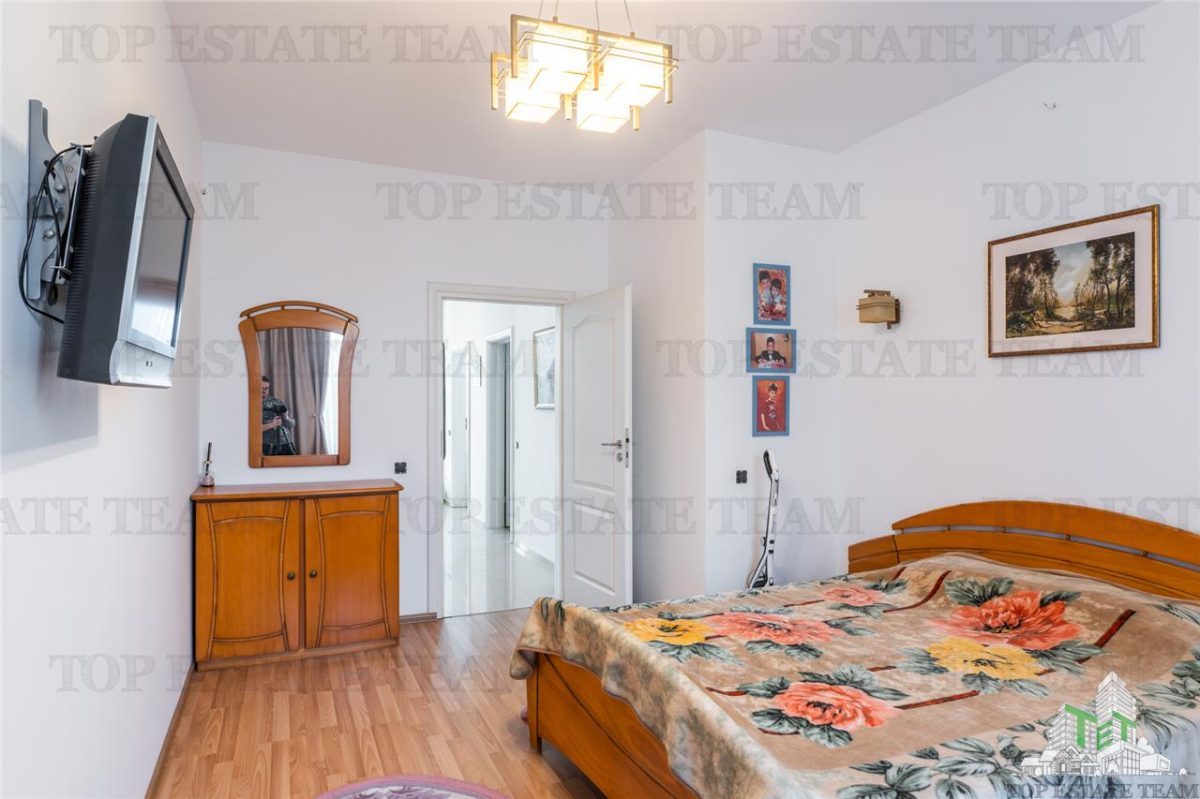 Vila 5 camere, Pasarea, Branesti cu piscina - foto 19