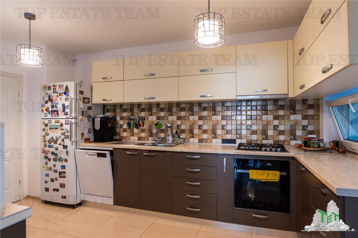 Vila 5 camere, Pasarea, Branesti cu piscina - foto 4