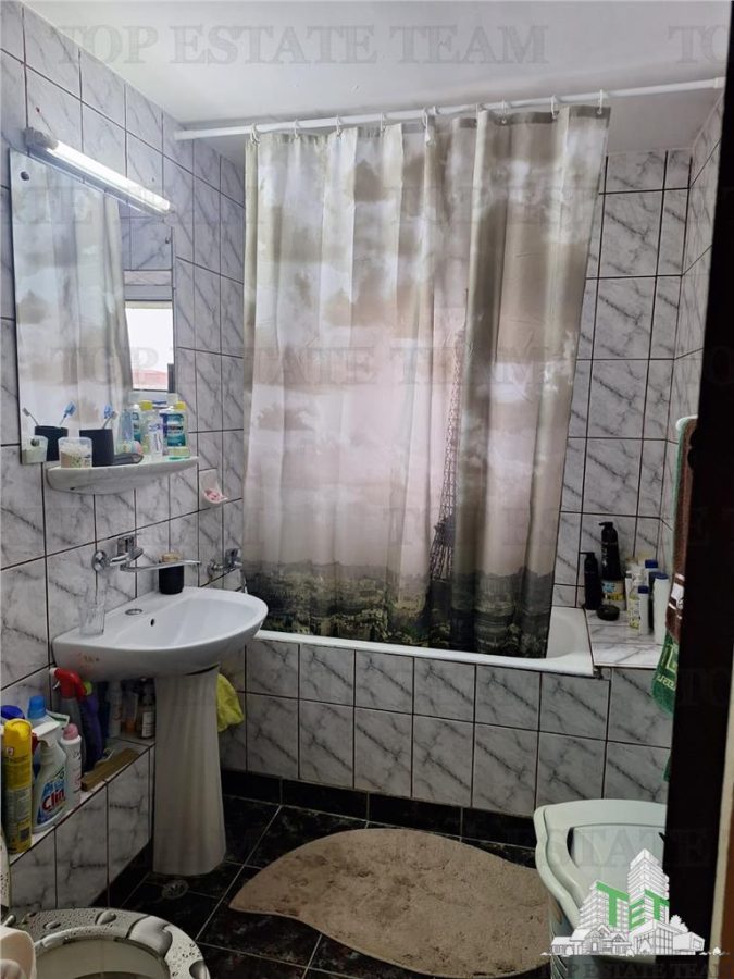 apartament 2 camere cu spatiu generos - foto 5