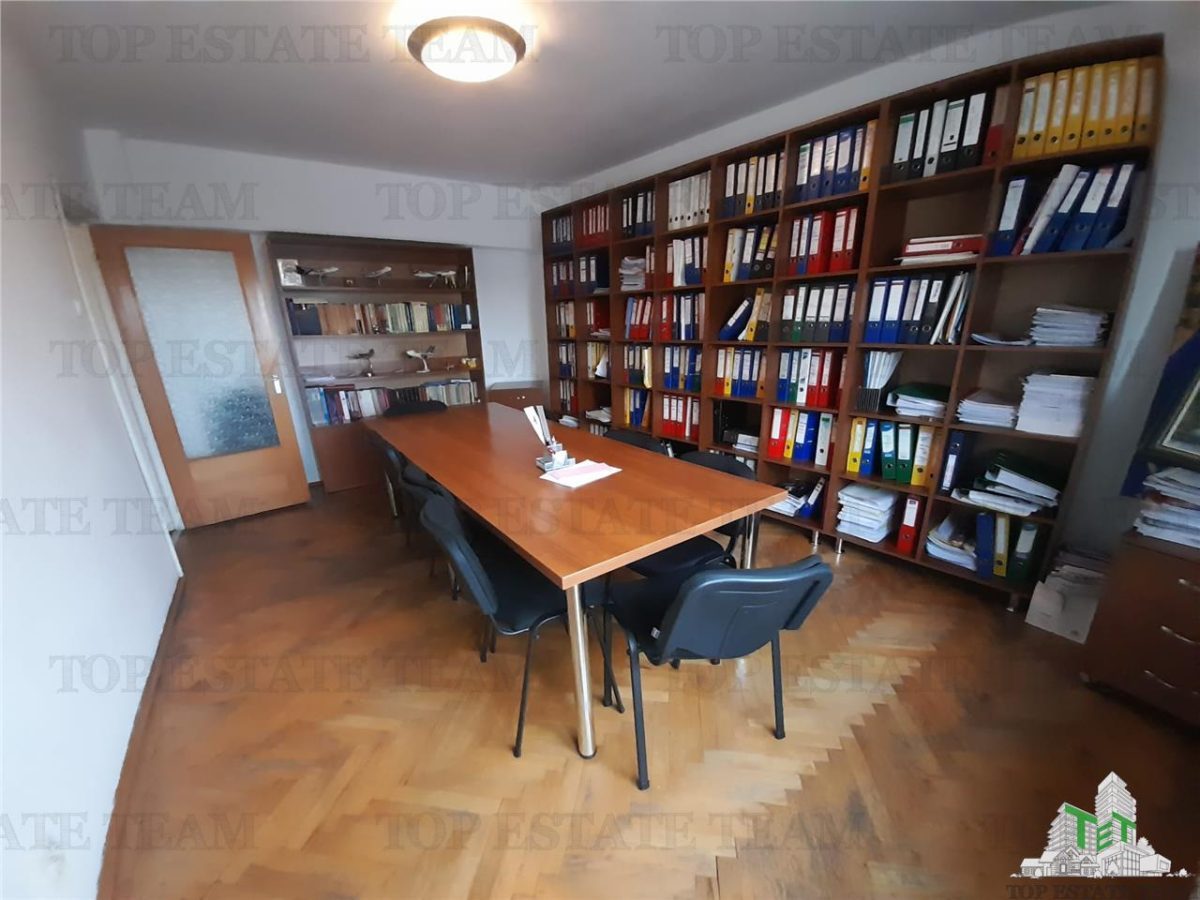 Piata Unirii  chiar la metrou in exclusivitate vanzare 2 camere cu loc de parcare - foto 14