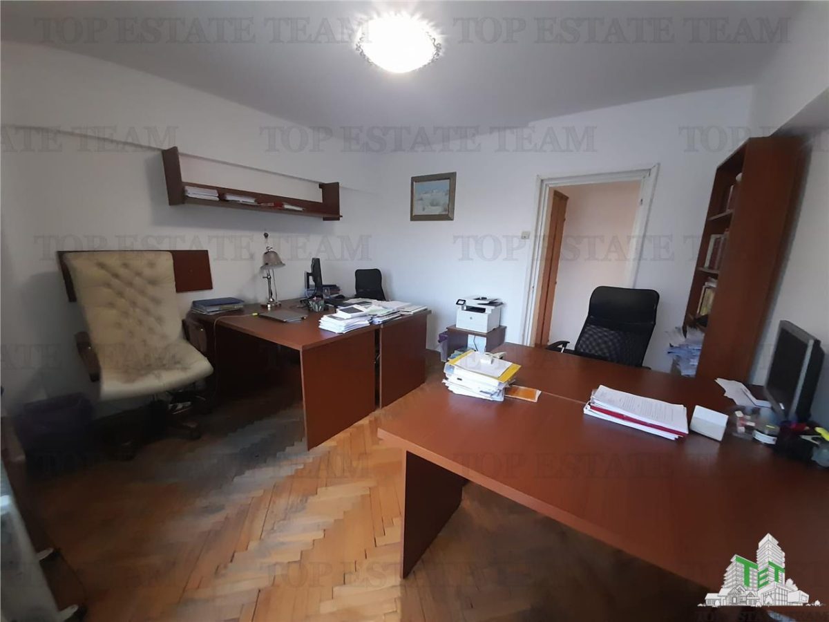 Piata Unirii  chiar la metrou in exclusivitate vanzare 2 camere cu loc de parcare - foto 3