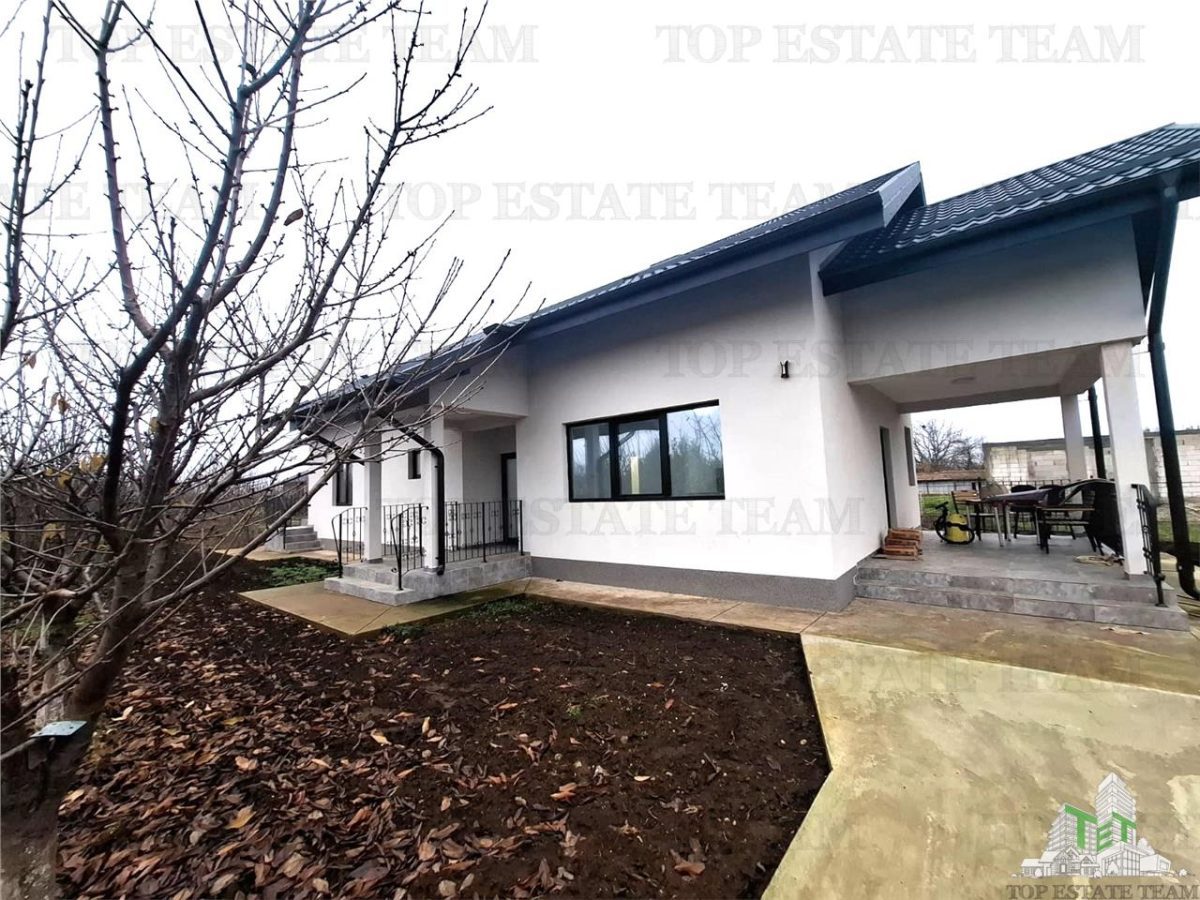 For Sale Casa Vlasiei/Livada si curte generoasa - foto 2