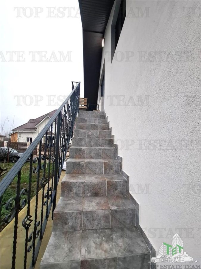 For Sale Casa Vlasiei/Livada si curte generoasa - foto 18