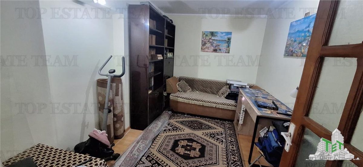 Casa  spatioasa cu 5 camere si curte proprie in Zona Bratianu, Constanta - foto 4