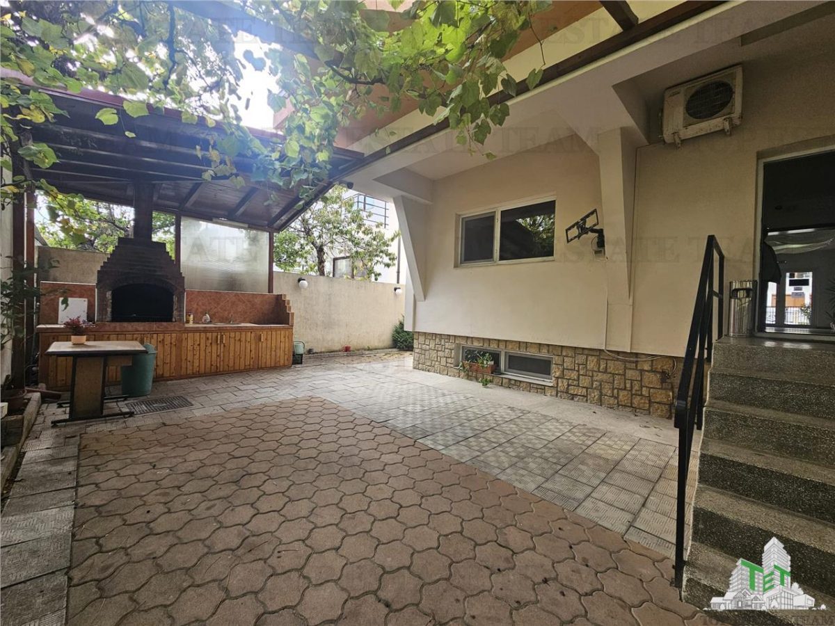 Vila turistica la cheie, foarte aproape de plaja - Mamaia Nord - foto 10