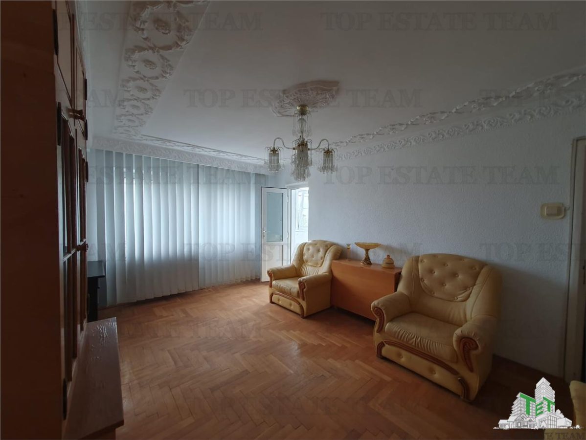 Duplex 5 camere cu intrari separate la mare  Mangalia Saturn - 