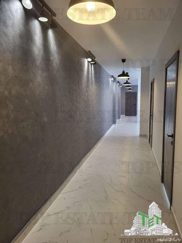 Spatiu comercial sau birouri  elegante de inchiriat , pretabil clinica , central, cladire renovata,  et 1, 12 EUR  /mp, zona Cismigiu - Bucuresti