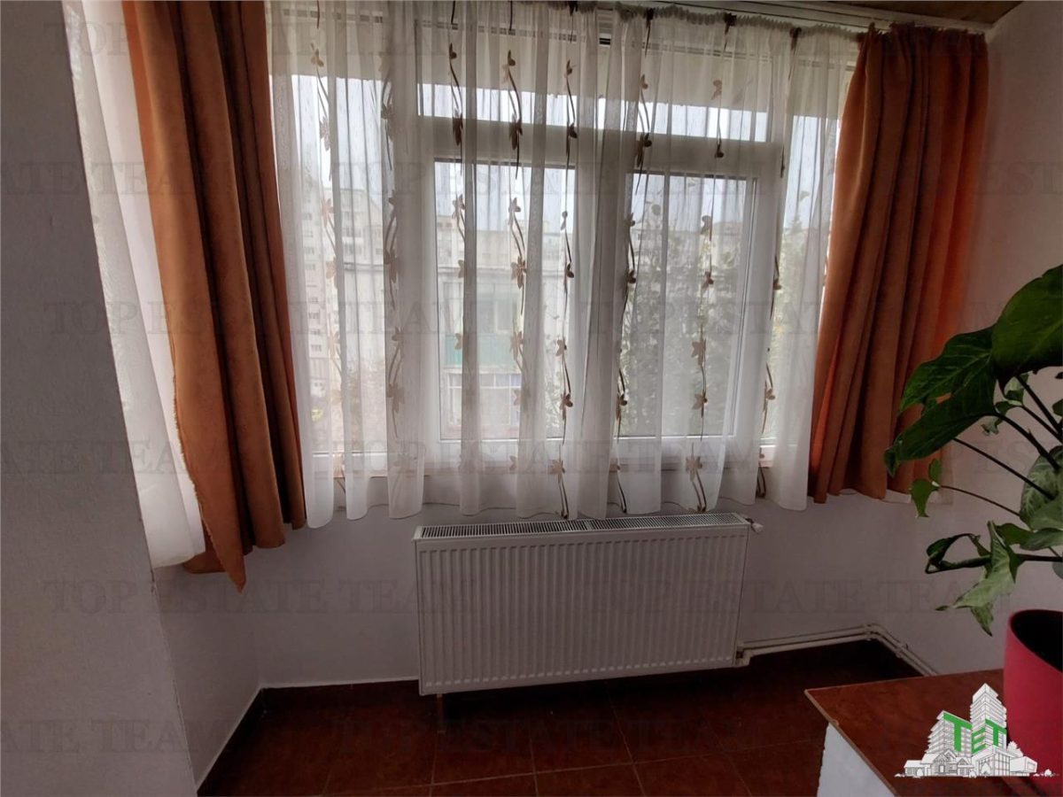 Apartament cochet cu 3 camere in zona  Casa de Cultura, Constanta - foto 4