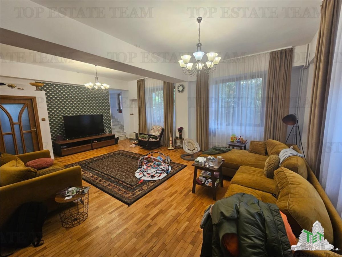 Vila spatioasa 670mp utili in zona Gorjului-Uverturii - foto 3