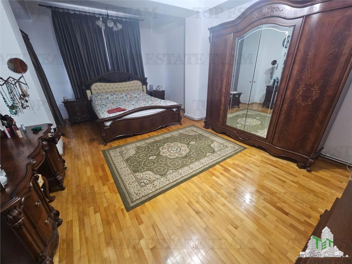 Vila spatioasa 670mp utili in zona Gorjului-Uverturii - foto 5