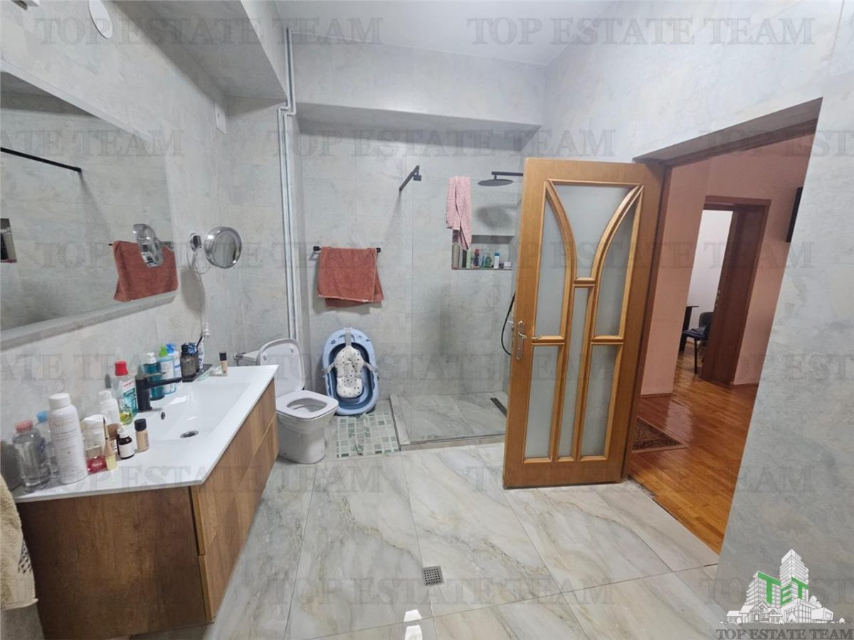 Vila spatioasa 670mp utili in zona Gorjului-Uverturii - foto 7
