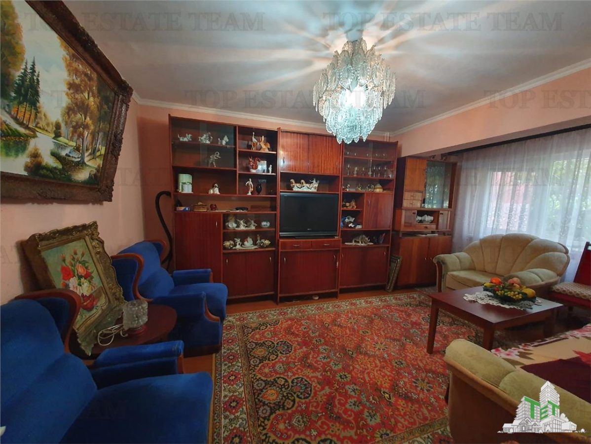 Apartament 2 camere  decomandat si beci  Brotacei Constanta - foto 2