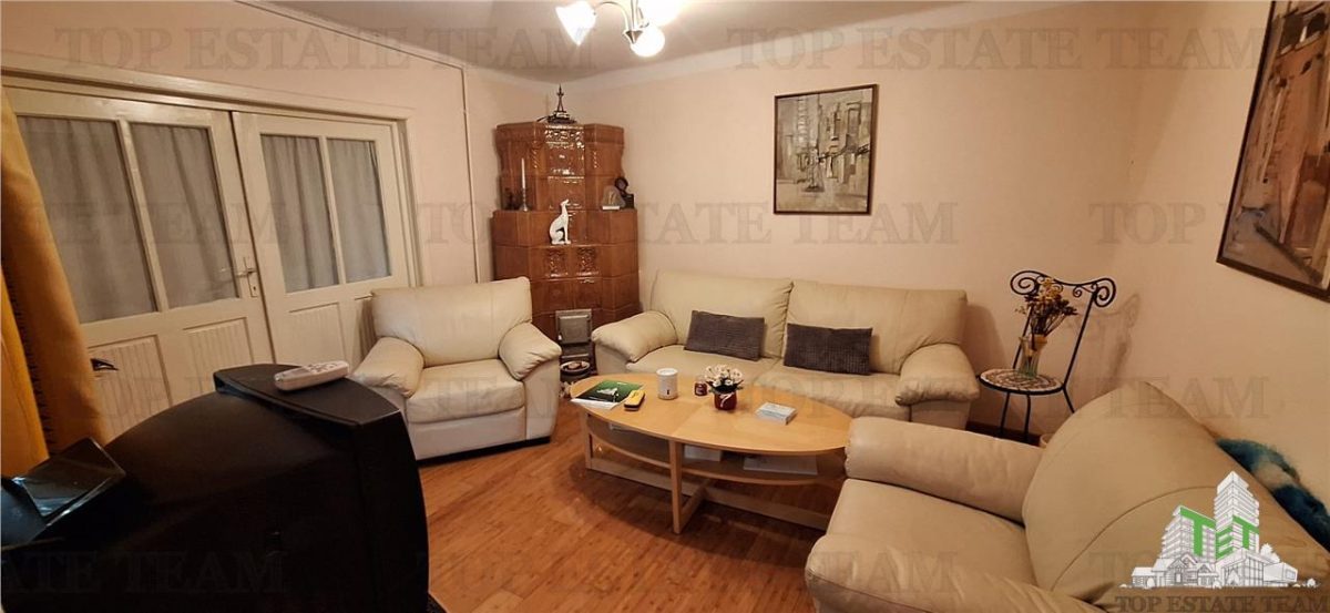 Casa rustica cu curte, 3 camere, zona Tabacarie, Constanta - Constanta