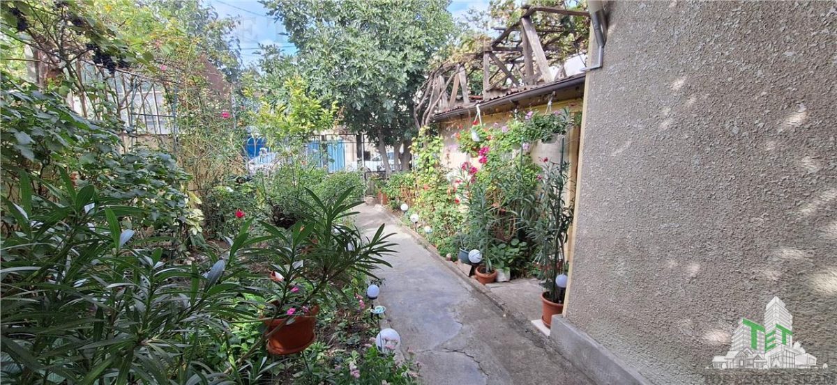 Casa rustica cu curte, 3 camere, zona Tabacarie, Constanta - foto 13