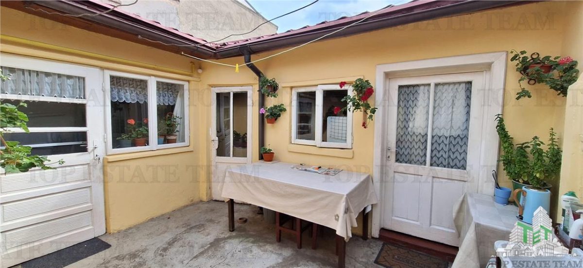 Casa rustica cu curte, 3 camere, zona Tabacarie, Constanta - foto 9