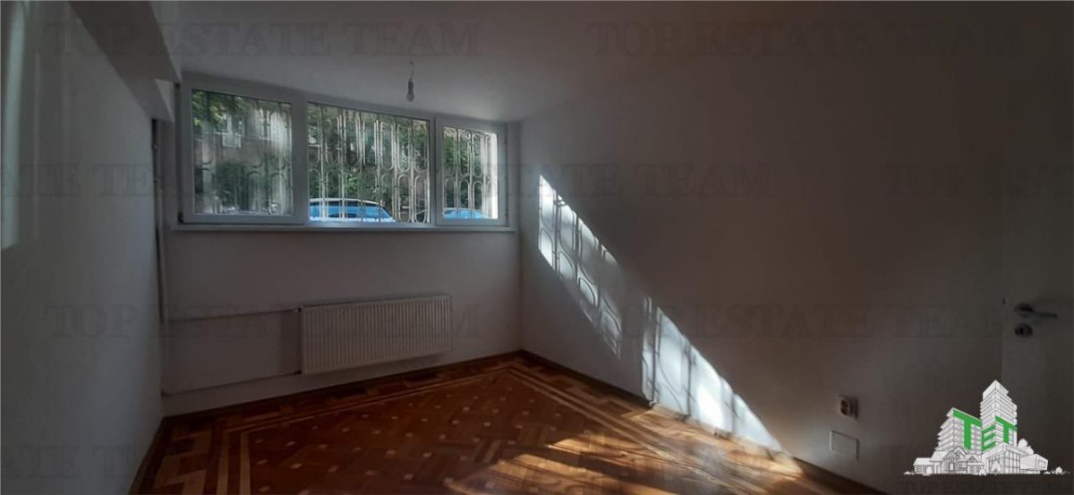 Spatii birou / comerciale de inchirat ,Universitate,  10 euro / mp - foto 13