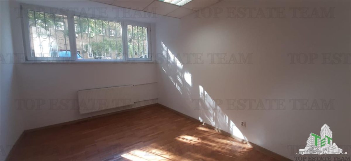 Spatii birou / comerciale de inchirat ,Universitate,  10 euro / mp - foto 18