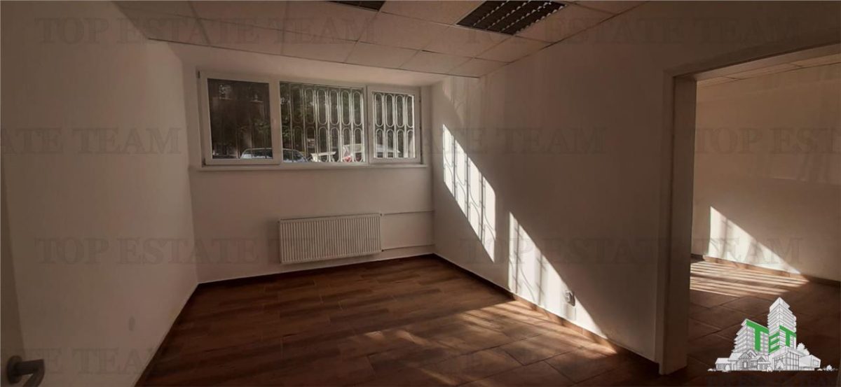 Spatii birou / comerciale de inchirat ,Universitate,  10 euro / mp - foto 19