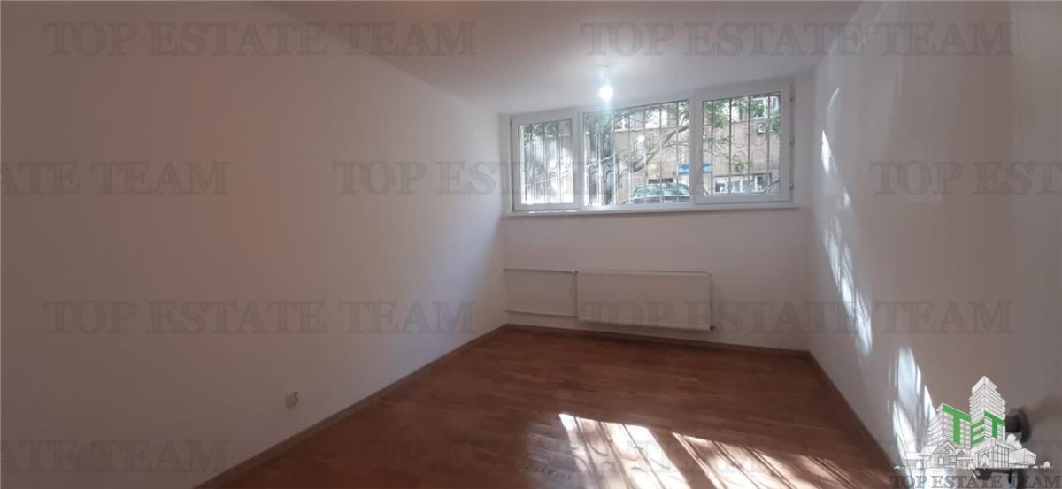 Spatii birou / comerciale de inchirat ,Universitate,  10 euro / mp - foto 25