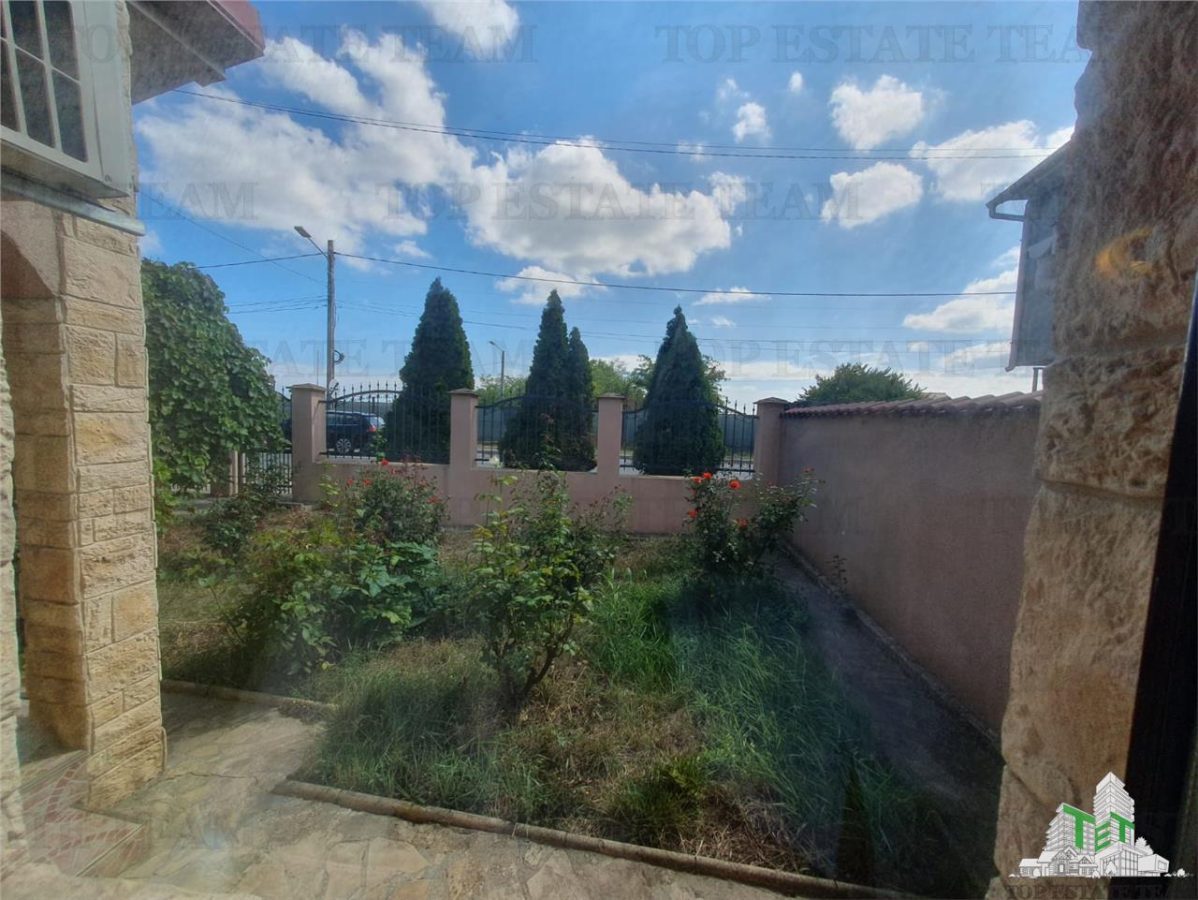 Casa individuala superba si teren generos TechirghiolÂ  - foto 18