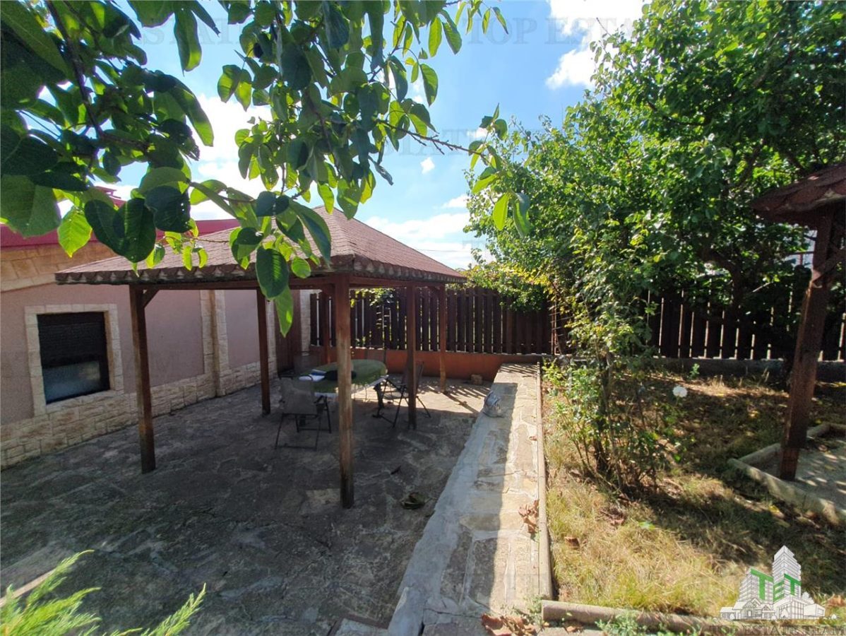 Casa individuala superba si teren generos TechirghiolÂ  - foto 22