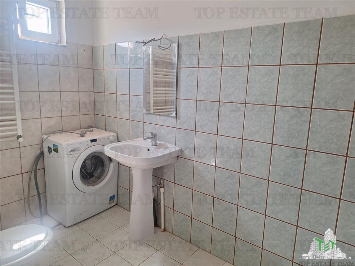 Vila intima cu terasa si teren langa bd. Lacul Tei - foto 19