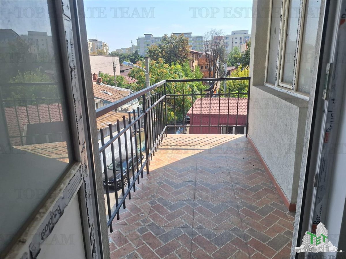 Vila intima cu terasa si teren langa bd. Lacul Tei - foto 20