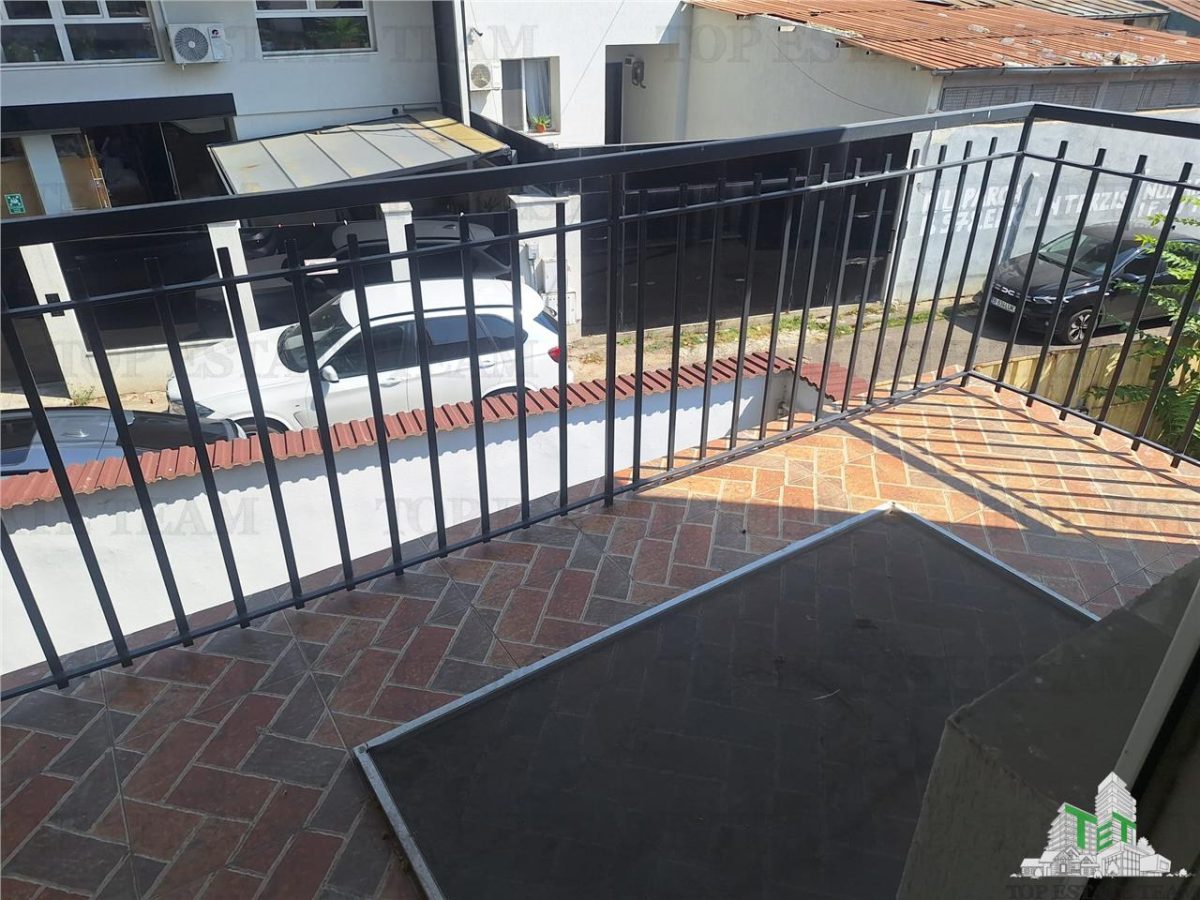 Vila intima cu terasa si teren langa bd. Lacul Tei - foto 21