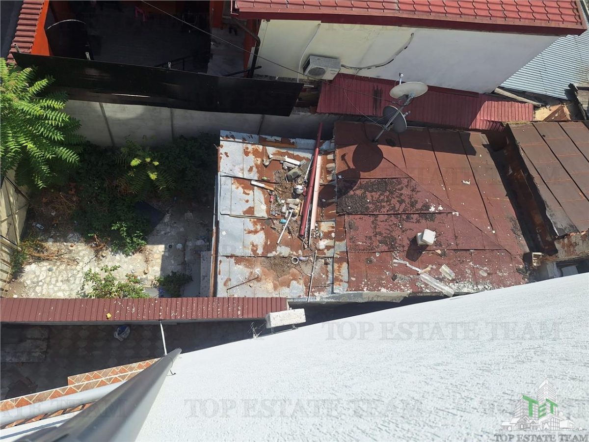 Vila intima cu terasa si teren langa bd. Lacul Tei - foto 22