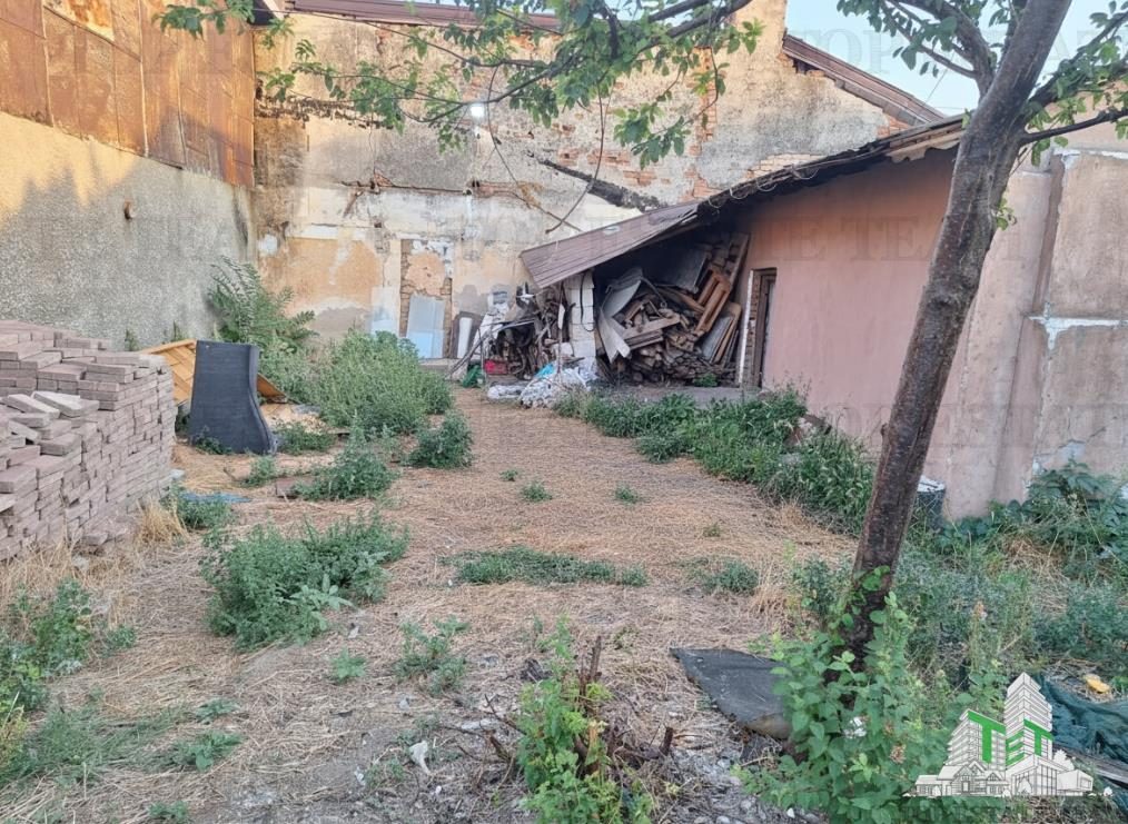 Teren si Casa de vanzare Tei-Oportunitate de investitie - foto 2