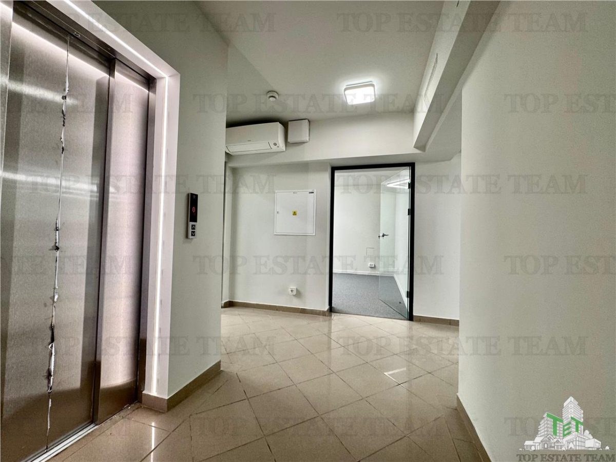 Spatiu comercial / office ultracentral de inchiriat complet utilat/recompartimentare la cerere  + parcari - foto 17