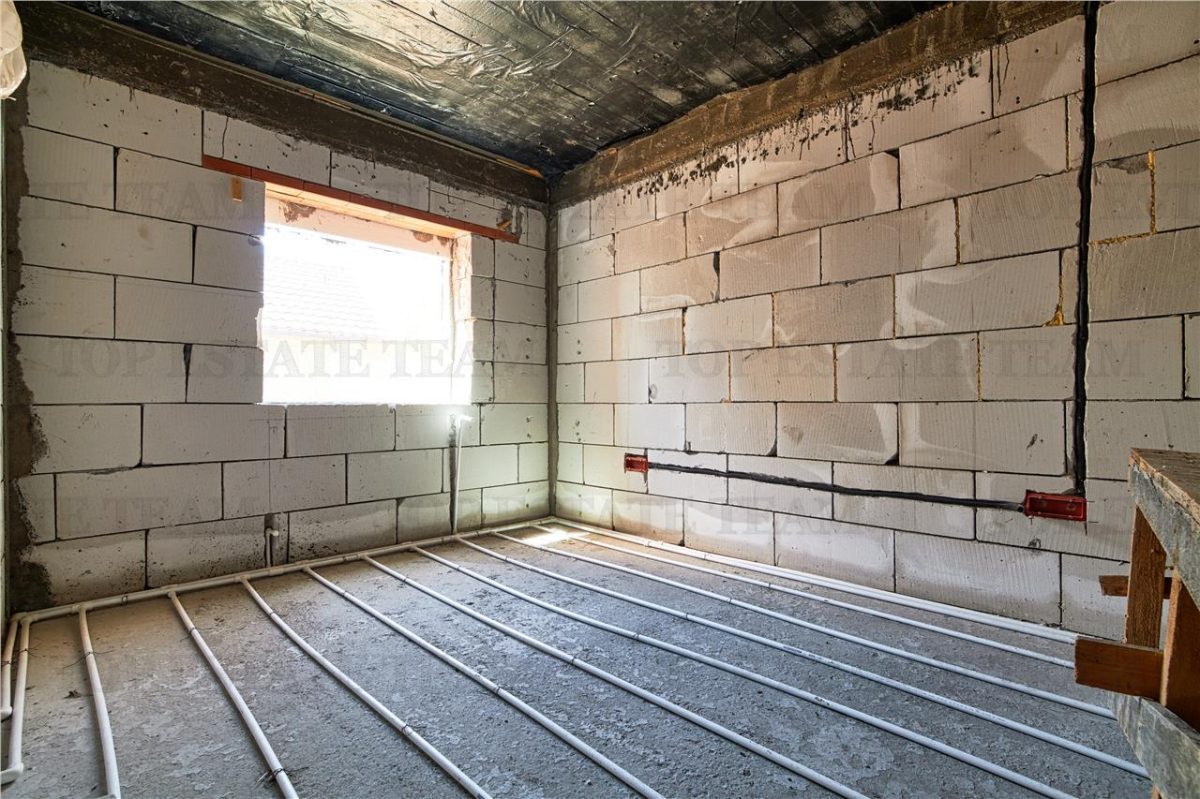 URGENT CASA NEFINALIZATA MIHAIL KOGALNICEANU - CONSTANTA - PLUS TEREN 1056MP - foto 8