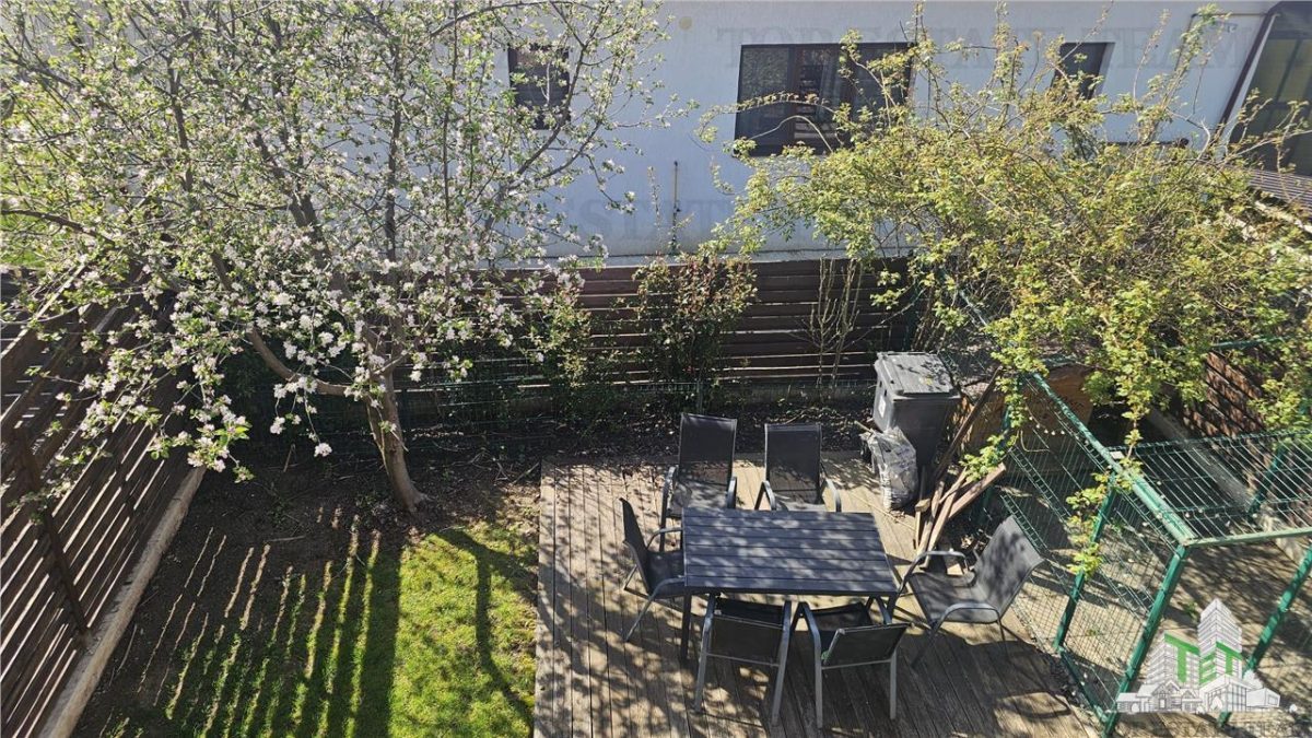 Casa mobilata intrare Domnesti cu panouri fotovoltaice - 