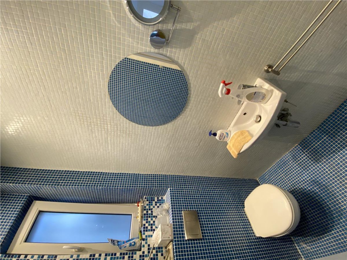 Vila de inchiriat in zona Capitale, office/rezidenta - foto 18