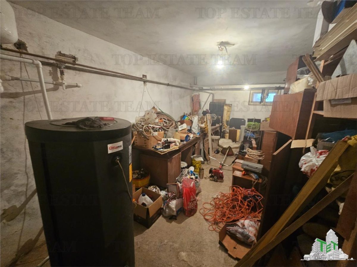 Vila spatioasa 6camere+garaj in centru Bolintin-Deal - foto 16