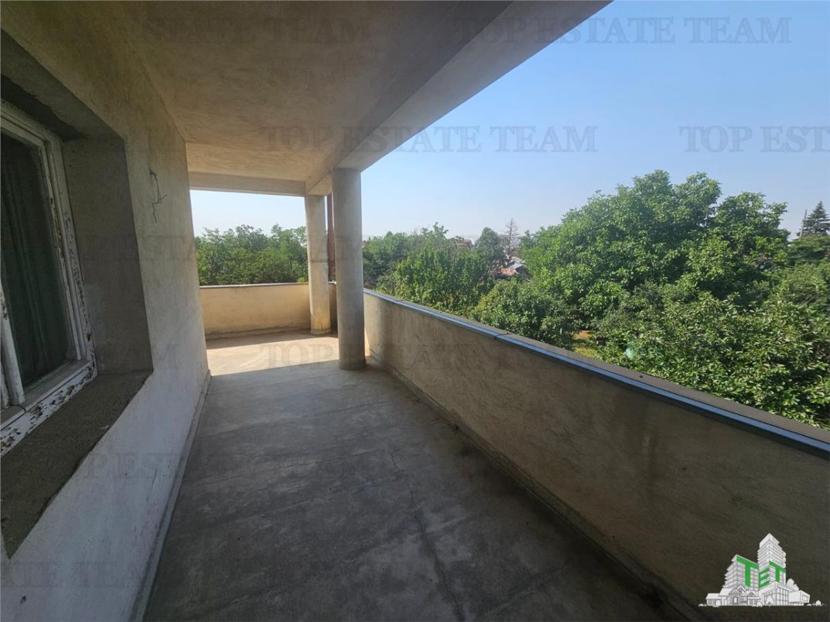 Vila spatioasa 6camere+garaj in centru Bolintin-Deal - foto 25