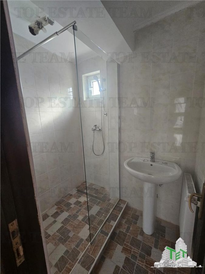 Cladire 9 incaperi (300mp utili) cu hala productie si depozit in Militari - foto 6